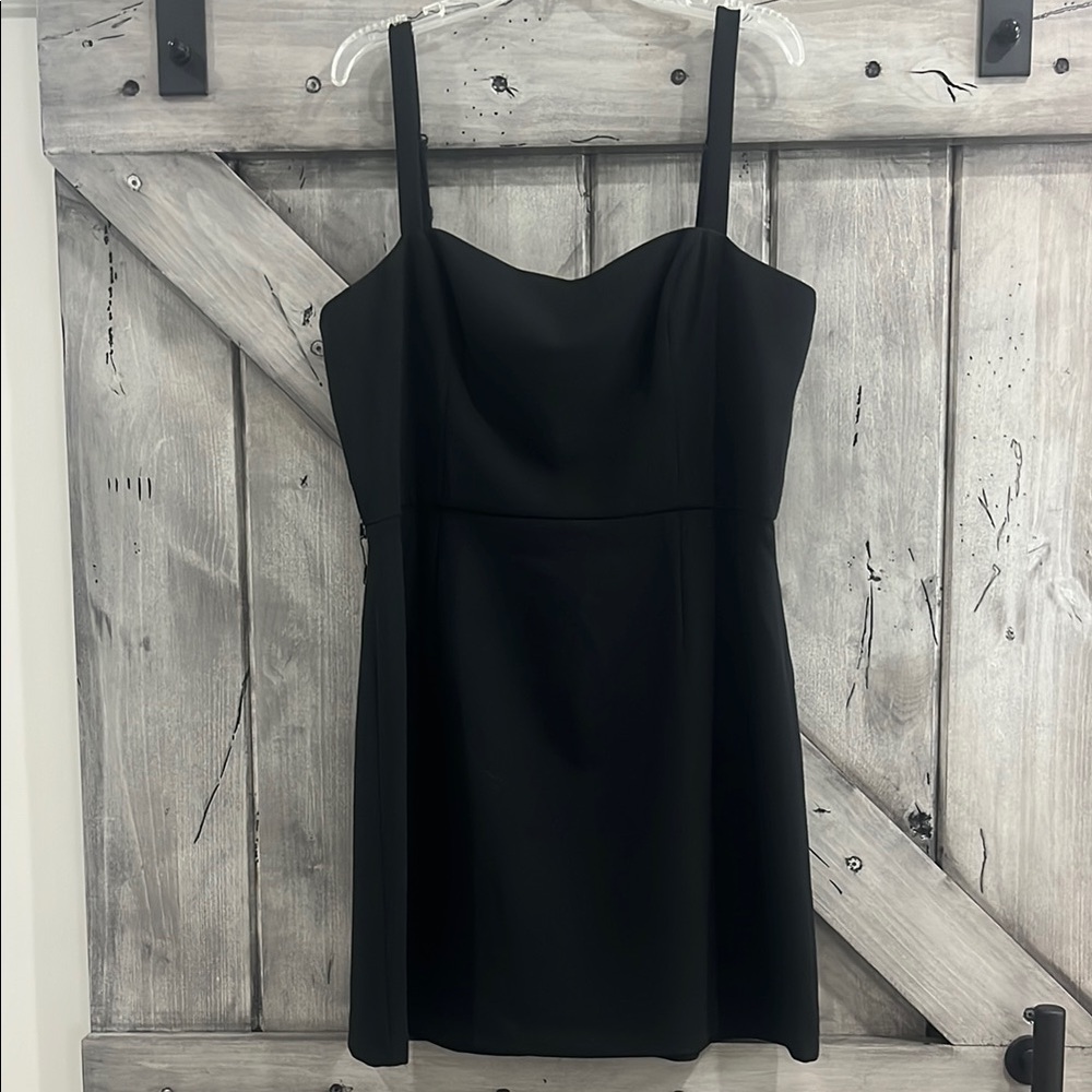 French Connection Black Sheath Dress Sweetheart Neckline